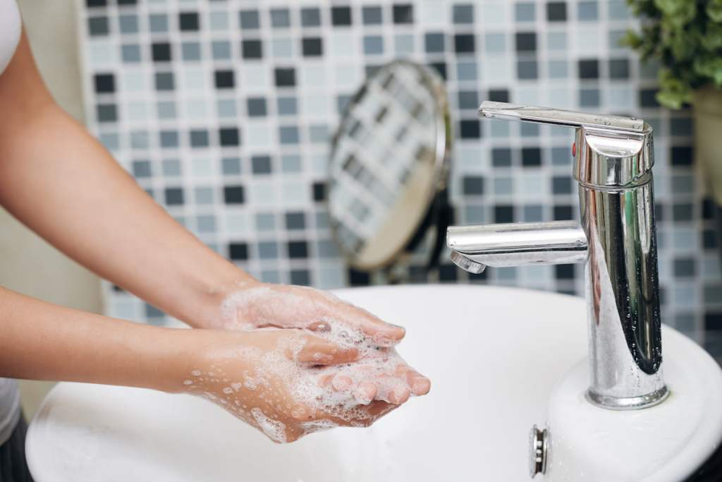 Fear of germs: mysophobia symptoms and treatment options, explained